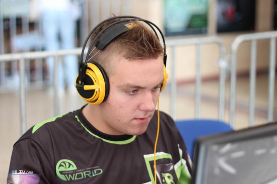 GEN提前一场锁定2024LCK春季赛常规赛第一